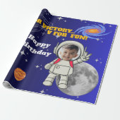 V For Victory V For Fun 宇宙飛行士の男の子の誕生日 ラッピングペーパー (アンロールド)