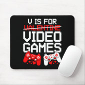 V Is For Video Games Funny Valentines Gamer Love  マウスパッド (マウス)