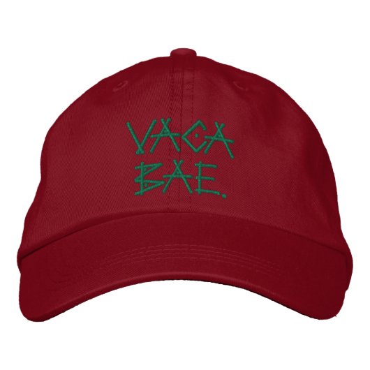 Vaca Bae Stone Age Script Trending Hat 刺繍入りキャップ (正面)