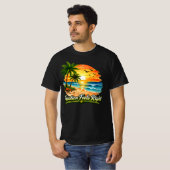 Vacation Feels Right Black Men's Value T-Shirt USA Tシャツ (正面フル)