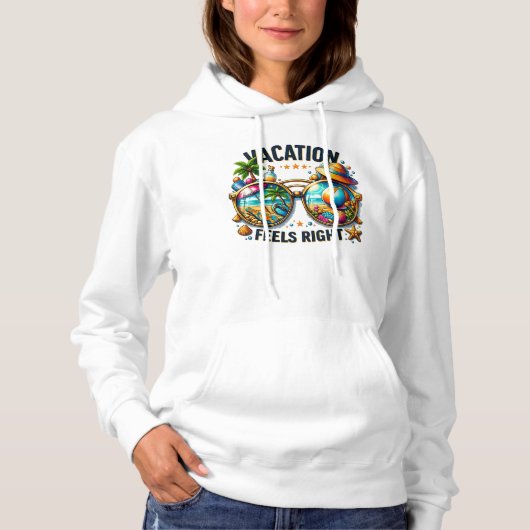 Vacation Feels Right Pullover Hoodie USA パーカ (正面)