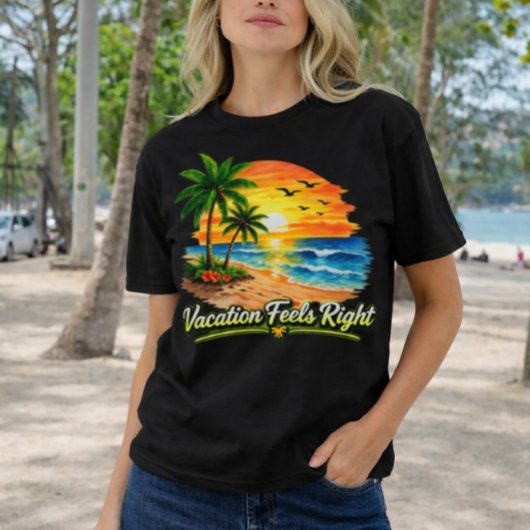 Vacation Feels Right Sunset Beach Women Shirt USA Tシャツ