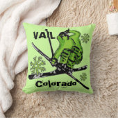 Vailコロラド州のネオン緑のテーマのスキーヤーの枕 クッション (ブランケット)