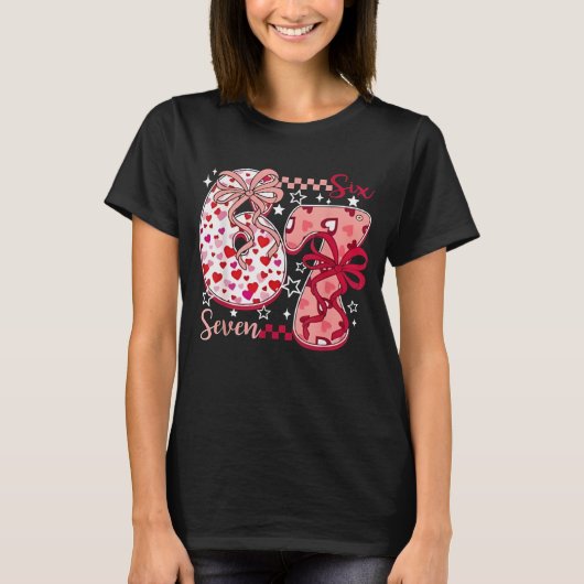 Valentine 67 Six Seven 6 7 Meme Valentines Day Gir Tシャツ (正面)