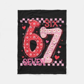 Valentine Funny Six Seven 6 7 Meme Slang Men Women フリースブランケット