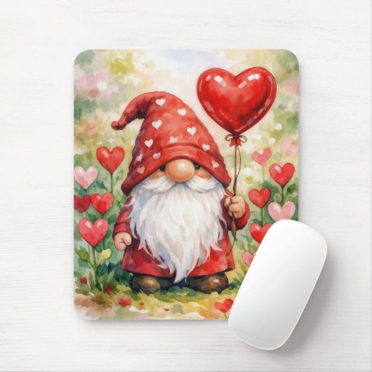 Valentine Gnome with Red Heart Balloon マウスパッド (マウス)