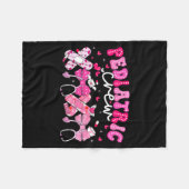 Valentine Pediatric Crew Xoxo Nurse Coquette Bow P フリースブランケット (正面(横))