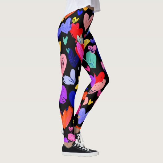 Valentine’s Day Leggings – Romantic Heart Pattern  レギンス (右)