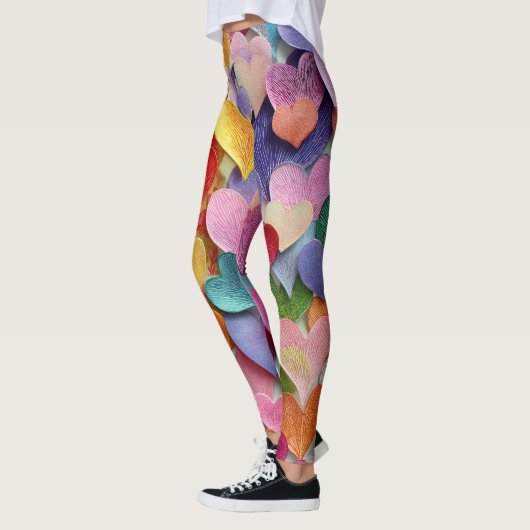 Valentine’s Day Leggings – Romantic Heart Pattern  レギンス (左)