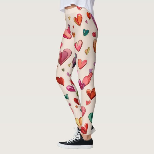 Valentine’s Day Leggings – Romantic Heart Pattern  レギンス (左)