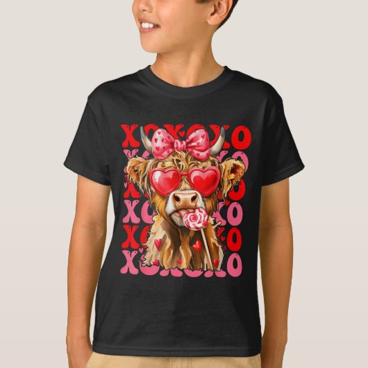 Valentine Xoxo Highland Cow Cute Coquette Bow West Tシャツ (正面)
