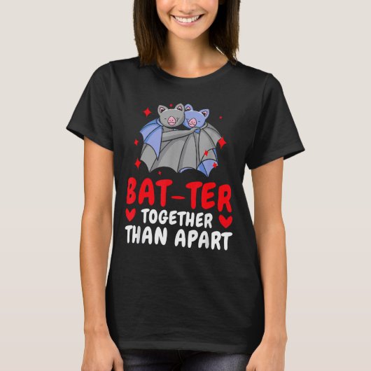 Valentine's Day Cuddling Cute Bats Couple Bat Vale Tシャツ (正面)