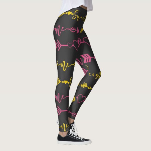 Valentine's Day Seamless Pattern Leggings レギンス (右)