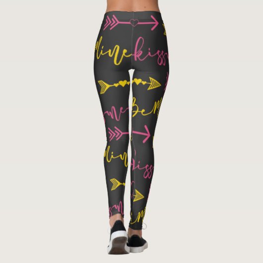 Valentine's Day Seamless Pattern Leggings レギンス (裏面)