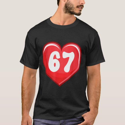 Valentine's Day Six Seven Hearts 6 7 Meme Gen Alph Tシャツ (正面)