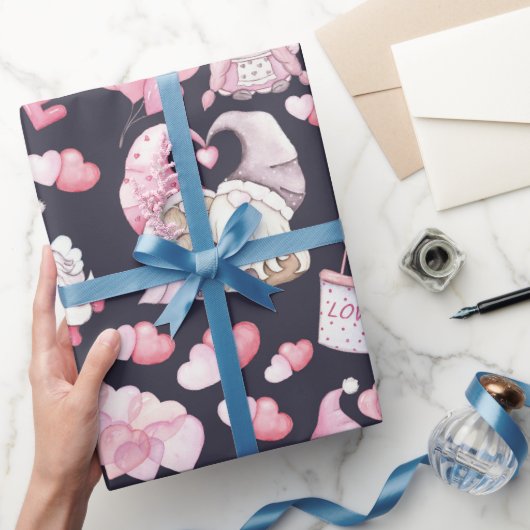 Valentines Gnomes In Love Wrapping Paper ラッピングペーパー (ギフト)