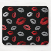 Valentines Red Silver Glitter Lips on Black  マウスパッド (正面)