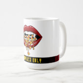 Vampires Only Halloween Candy コーヒーマグカップ (正面右)