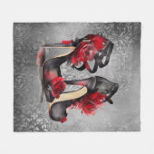 VampyストラッピーStilettos |レッドローズヒールグランジオン フリースブランケット (正面(横))