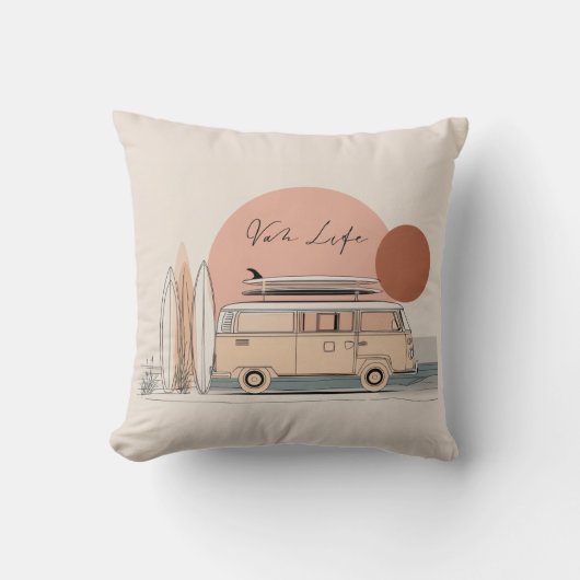Van Life Surf Van – Retro Beach Camper Aesthetic クッション (正面)