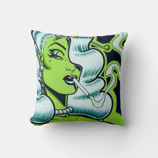 Vana DeVinyl™/危険な女 Throw Pillow クッション (正面)