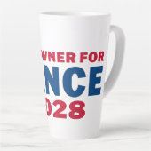 Vance 2028を支持する銃所有者 カフェラテマグ (右アングル)