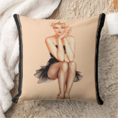 Varga Girl Cover Art by Alberto Vargas クッション (ブランケット)