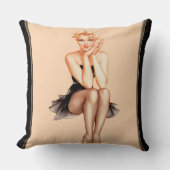 Varga Girl Cover Art by Alberto Vargas クッション (正面)