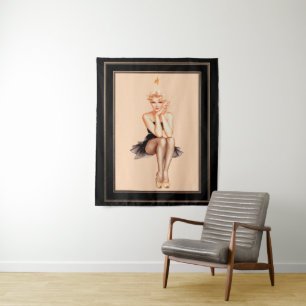 Varga Girl Cover Art by Alberto Vargas タペストリー