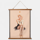 Varga Girl Cover Art by Alberto Vargas 吊り下げ型タペストリー (正面)