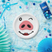 Varkensneus blij gezicht. Neus van een varken. ペーパープレート (パーティー)