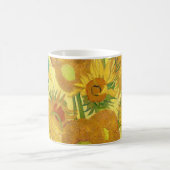 Vase with fifteen sunflowers by Vincent Van Gogh コーヒーマグカップ (中央)
