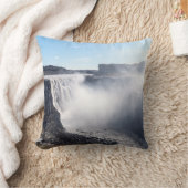 Vatnajokull NPのデティフォス滝 – アイスランド クッション (ブランケット)