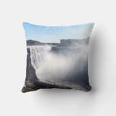 Vatnajokull NPのデティフォス滝 – アイスランド クッション (裏面)