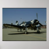 Vbed F4U Corsair, Right Front_WWII飛行機 ポスター (正面)