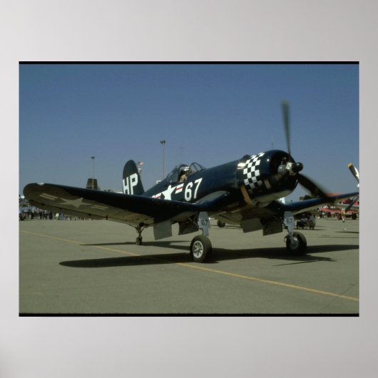 Vbed F4U Corsair, Right Front_WWII飛行機 ポスター (正面)