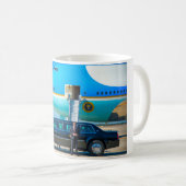 VC-25A(747-200B)と「THE BEAST」 コーヒーマグカップ (正面右)