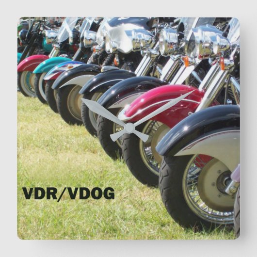 VDR VDOGウォールクロック スクエア壁時計 (正面)