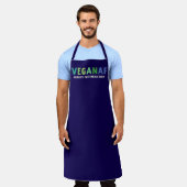 VeganAF Apron – Cruelty-Free Meals Only エプロン (着用した状態)