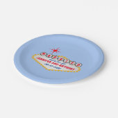 Vegas Welcome Signスタイルのパーソナライズ ペーパープレート (アングル)