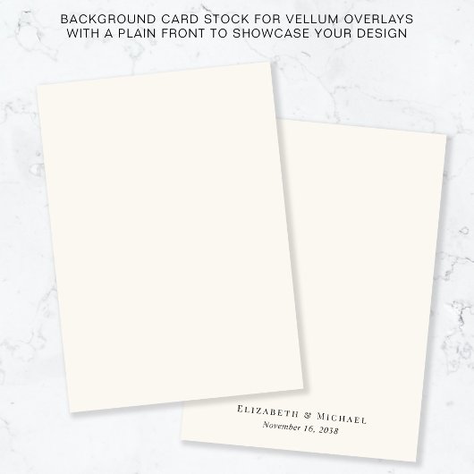 Vellumオーバーレイ用モノグラムクリーム背景 招待状
