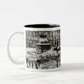 Vendomeのコラムの破壊 ツートーンマグカップ (左)