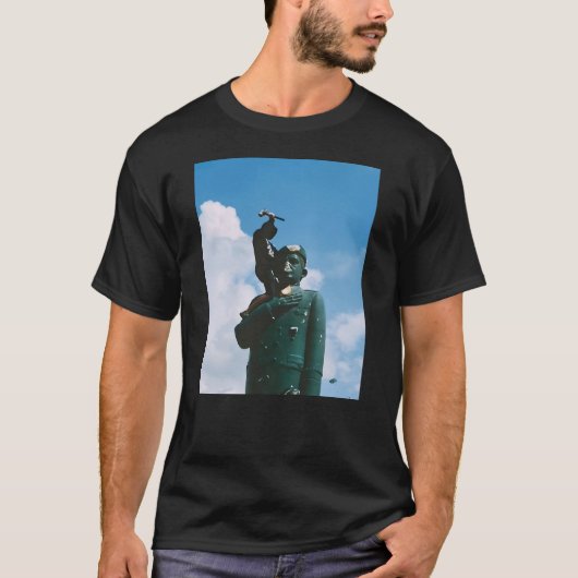 Venezuela es Hasta el Final  Tシャツ (正面)
