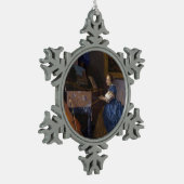 Vermeer著バージナルで着席する女性 スノーフレークピューターオーナメント (左)