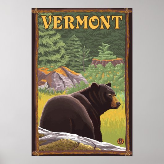 VermontBlack Bear in Forest ポスター (正面)