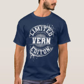 VERN限定版おもしろい名パーソナライズされた Tシャツ (正面)