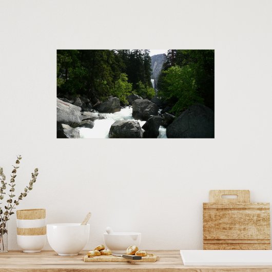 Vernal滝インザディスタンスYosemite ポスター (キッチン)