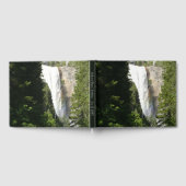 Vernal Falls II in Yosemite National Park ゲストブック (全面)