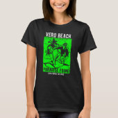 Vero Beach Florida Retro Distressed Style Souvenir Tシャツ (正面)
