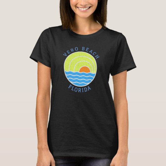 Vero Beach Retro Sunset Tシャツ (正面)